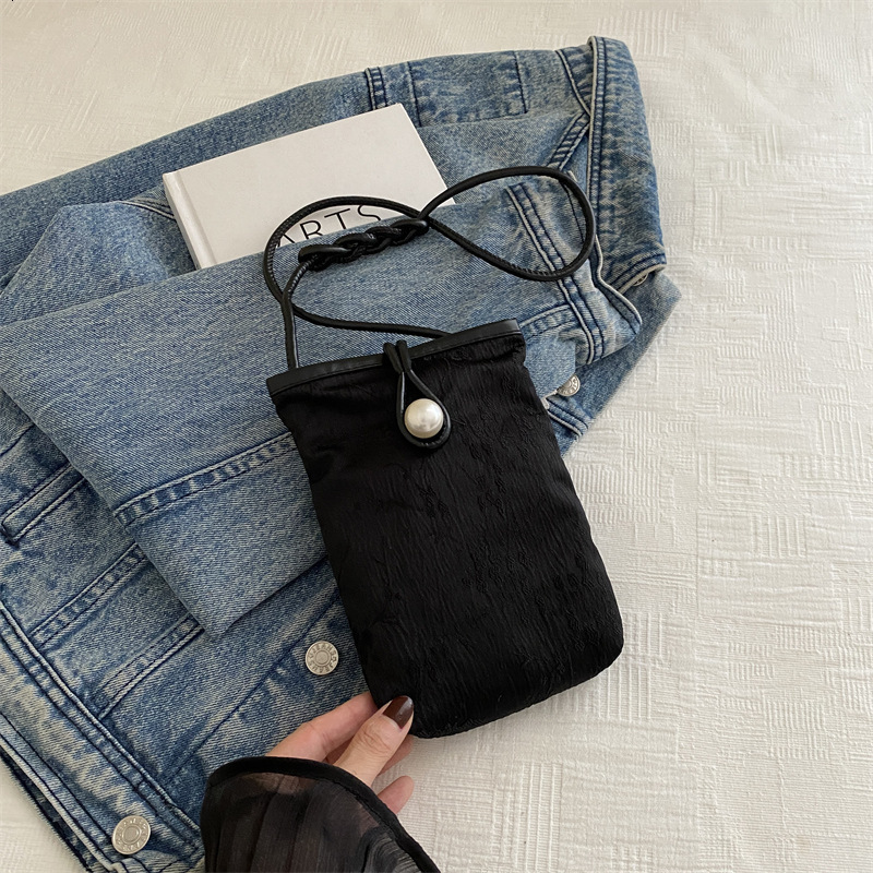 Commuter Shoulder New Korean Style Leisure Small Square Bag, Niche Fashion Crossover Mobile Phone Trendy Bag for Women