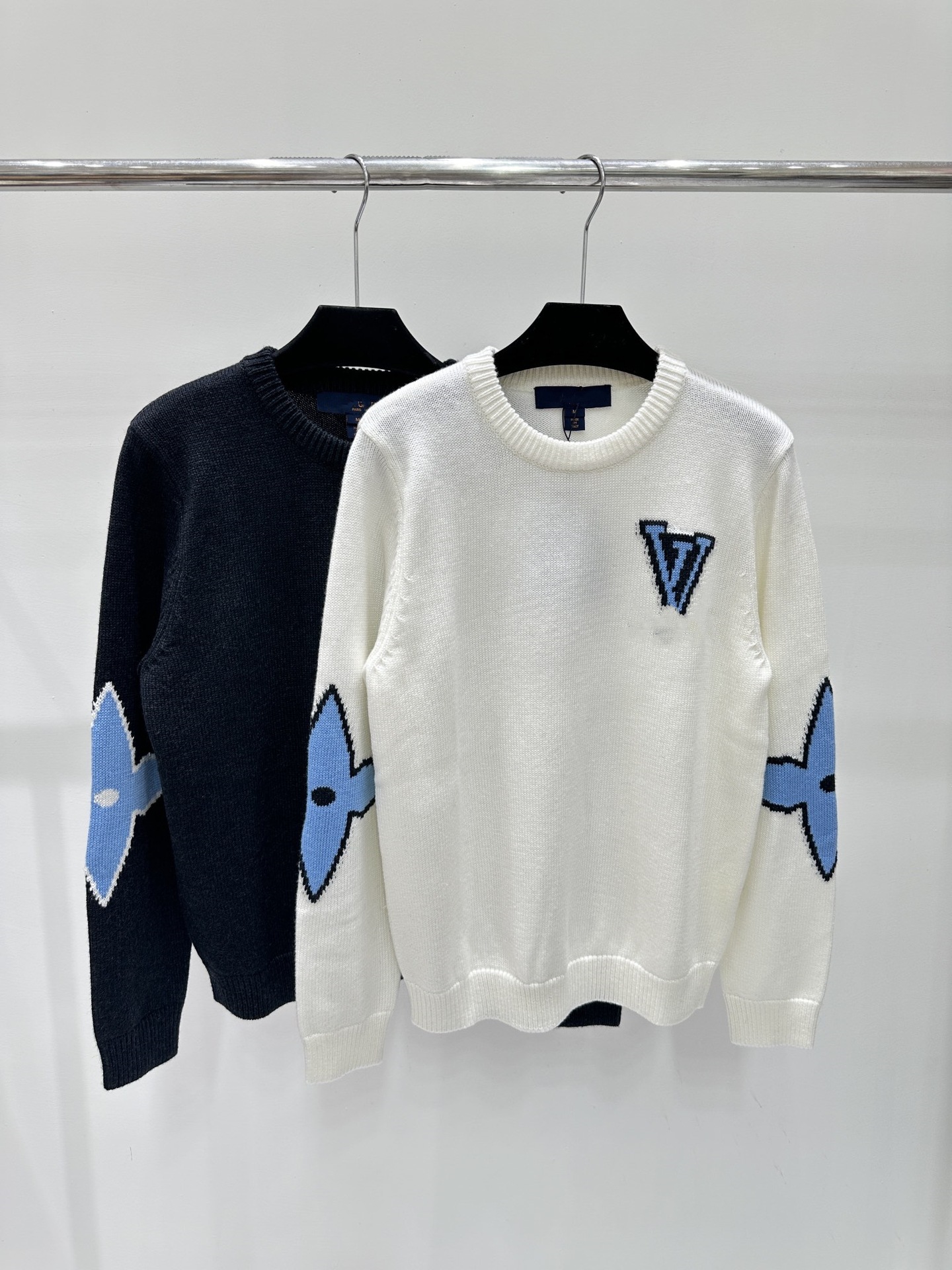 Designer Sweater Women's Embroidered Sweaters Autumn and Winter Mens Solid Color Embroidered Knitted Round Neck Long Sleeve