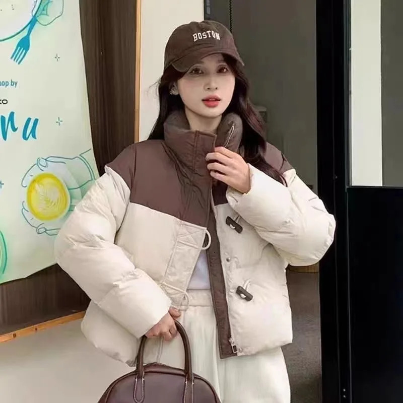 2024 Korean Winter Puffer Parkas Down Cotton Coat Casual Warm Jacket Short Female Outwear Fashion Loose Parka 240930