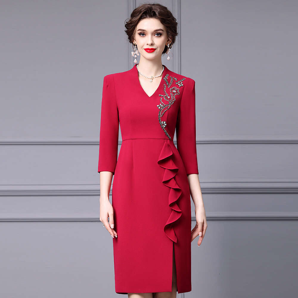 red dignified and atmospheric dress handmade nail bead ruffle edge split hip skirt autumn 2024 new item