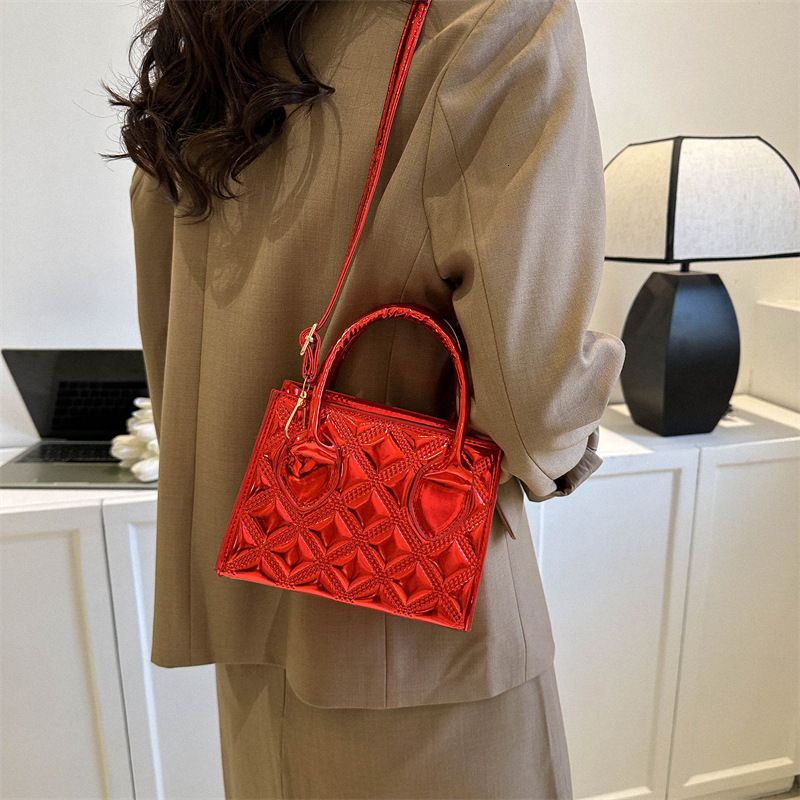 Casual for women new ins simple popular crossbody bag, and stylish handbag, small square bag