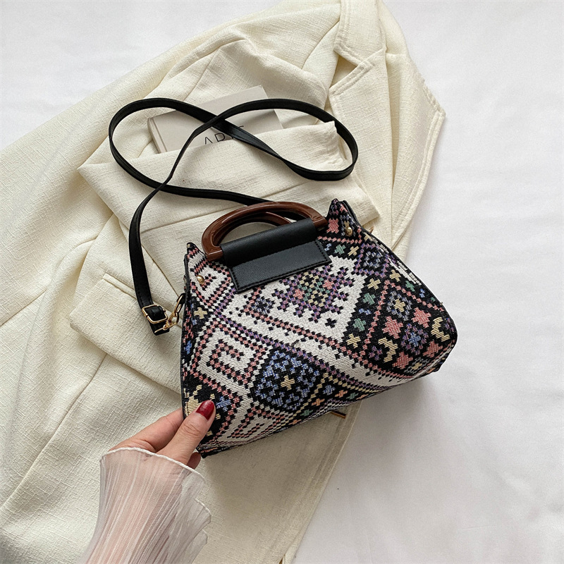 New Fashionable Handbag Korean Edition Crossbody Women's Casual Simple Trendy Shoulder Bag