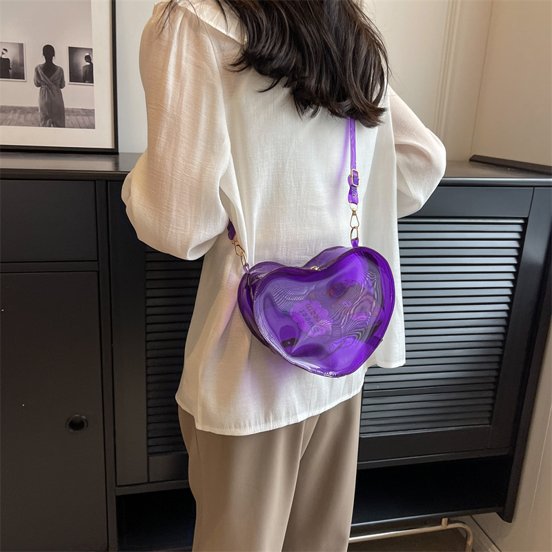 Fashionable and minimalist crossbody casual shoulder new style, love bag, popular chain bag for women this year