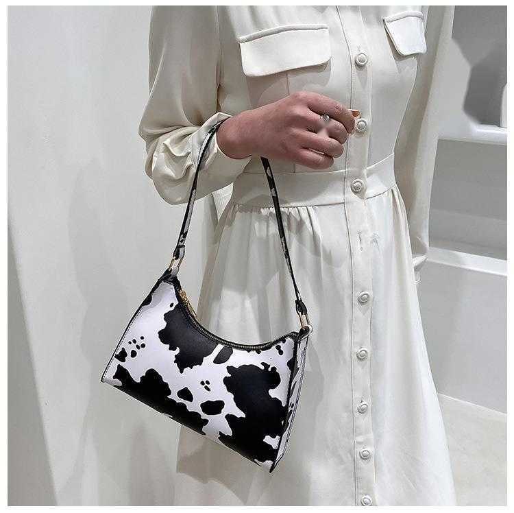 CMM Trendy New Womens Bag Korean Summer Personalized Print Underarm Bag Temperament Handheld Shoulder Bag