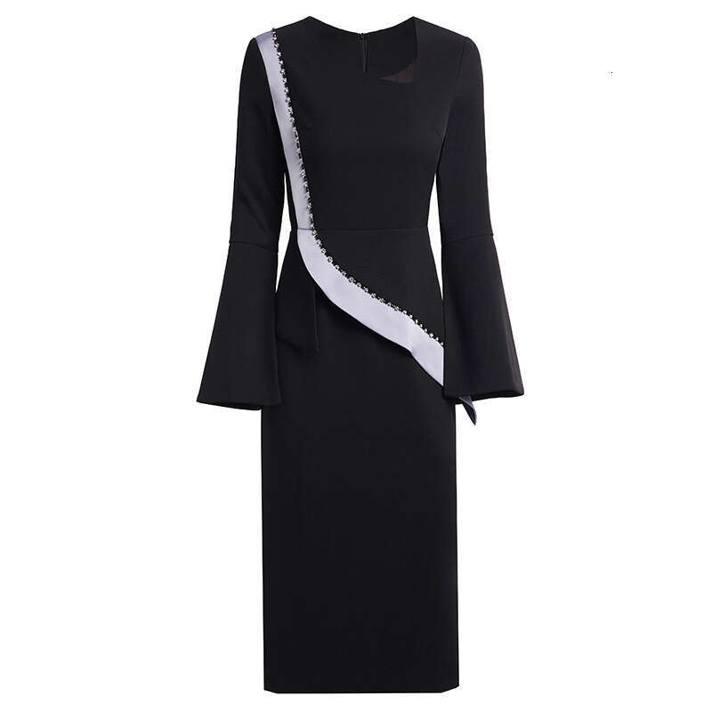 black dress with a high-end feel light luxury slanted neck nail drill evening party long sleeved hip hugging skirt 2024 new autumn outfit