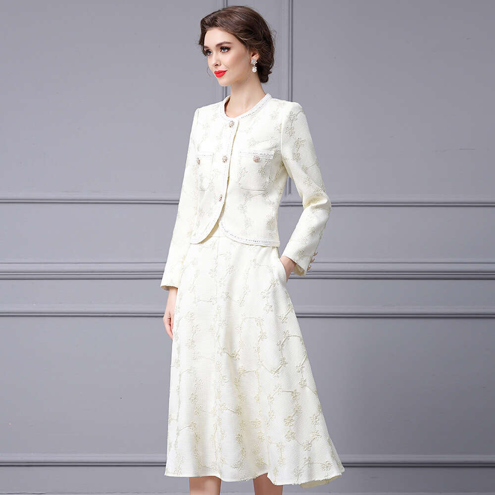 Smart and wealthy heiress dress 2024 autumn new style stylish jacquard socialite two-piece set womens clothing
