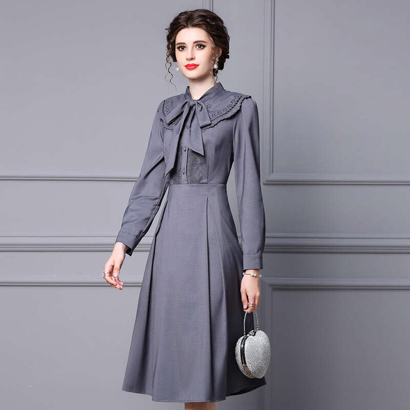 long sleeved dress with French temperament slim fit and fashionable 2024 new autumn mid length A-line skirt