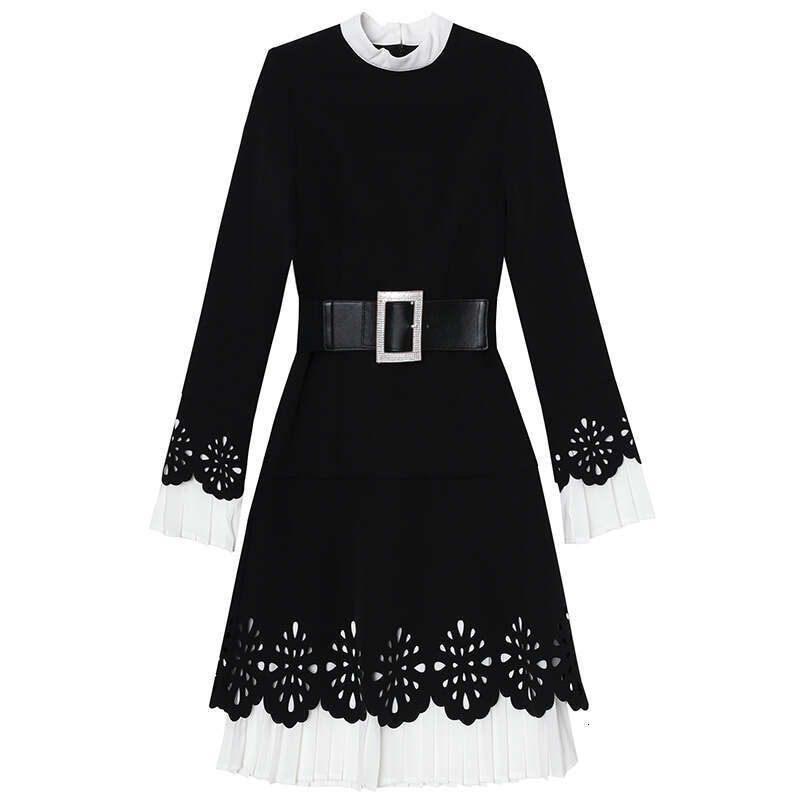 Black Dress 2024 Autumn New Long Sleeve Fake Two Piece Small Height Show High Waist Ruffle Edge Skirt