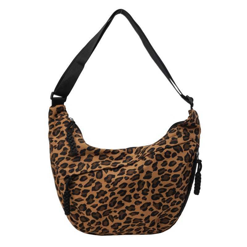 CMM Leopard Print Canvas Commuting Bag for Women New Fashion Underarm Bag Large Capacity Single Shoulder Mommy Crossbody Tote Bag
