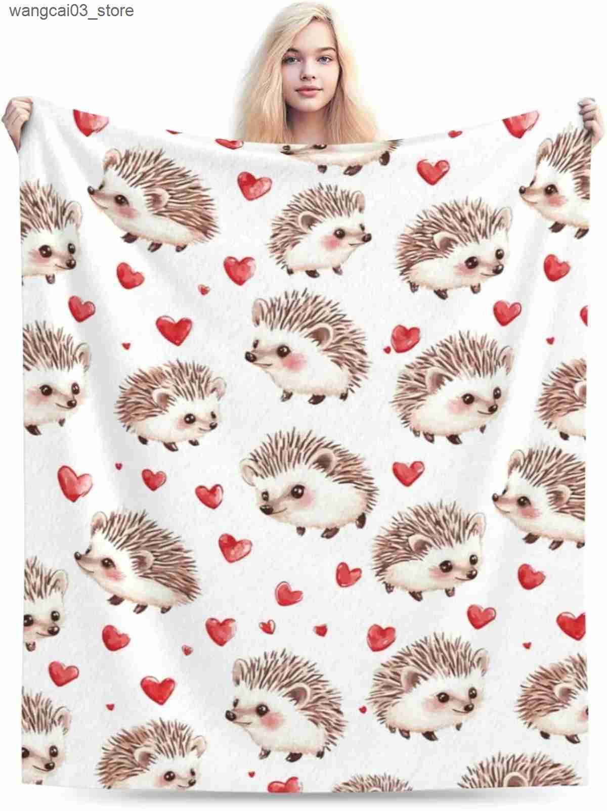 Blankets Swaddling Kids Blanket Cute Animal Hedgehog Super Soft Cozy Car Lightweight Plush Bedding Bed Decor Blanket Gifts for Boys Girls L240910