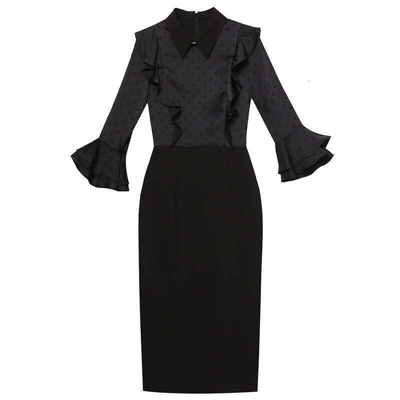 White Dress 2024 New Womens Autumn Style High end Sensation Showing Body Ruffle Flanked Trumpet Sleeve Hip Wrapping Skirt