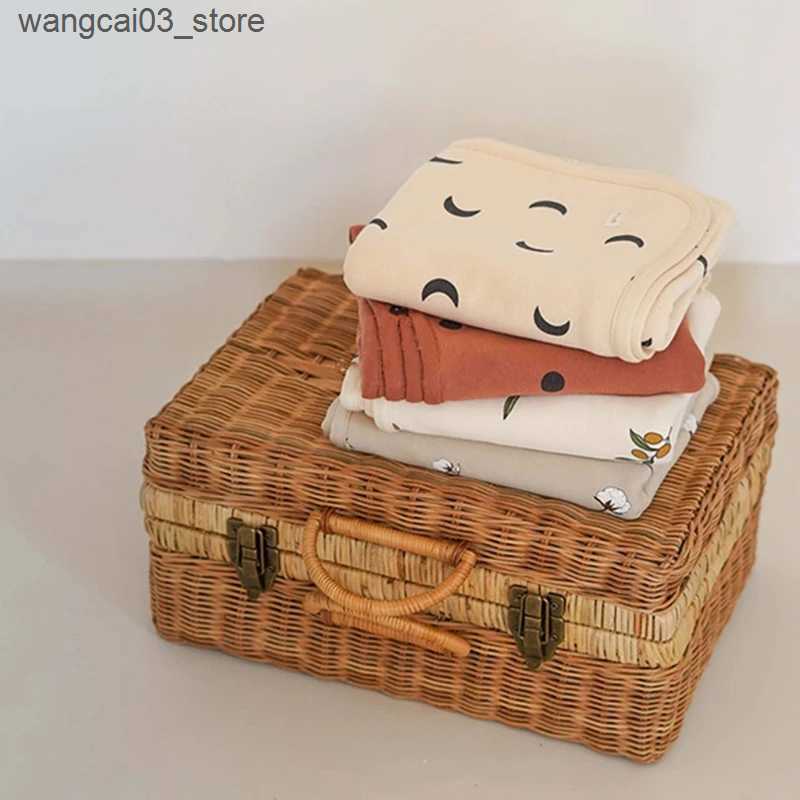 Blankets Swaddling Cotton Muslin Baby Blanket Olives Crescent moon Pattern Newborn Swaddle Wrap Quilt Boys Girls Bath Towel Stroller Cover Bedding L24