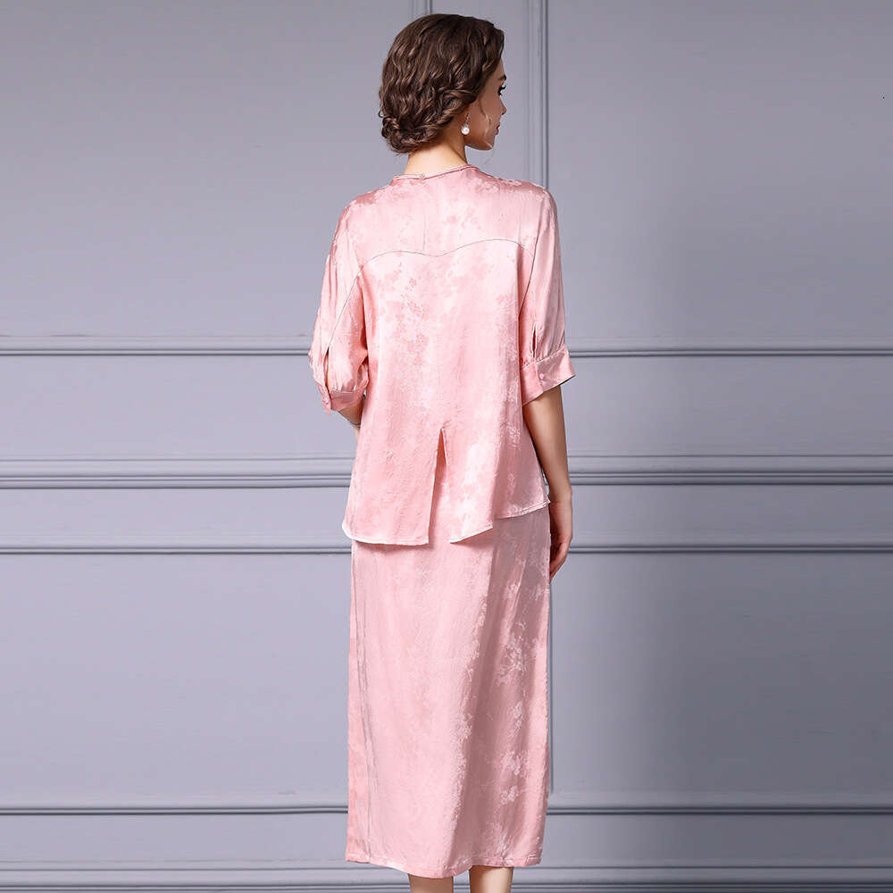 clothing womens design sense niche summer suit 2024 new item slimming temperament style top and skirt two pieces