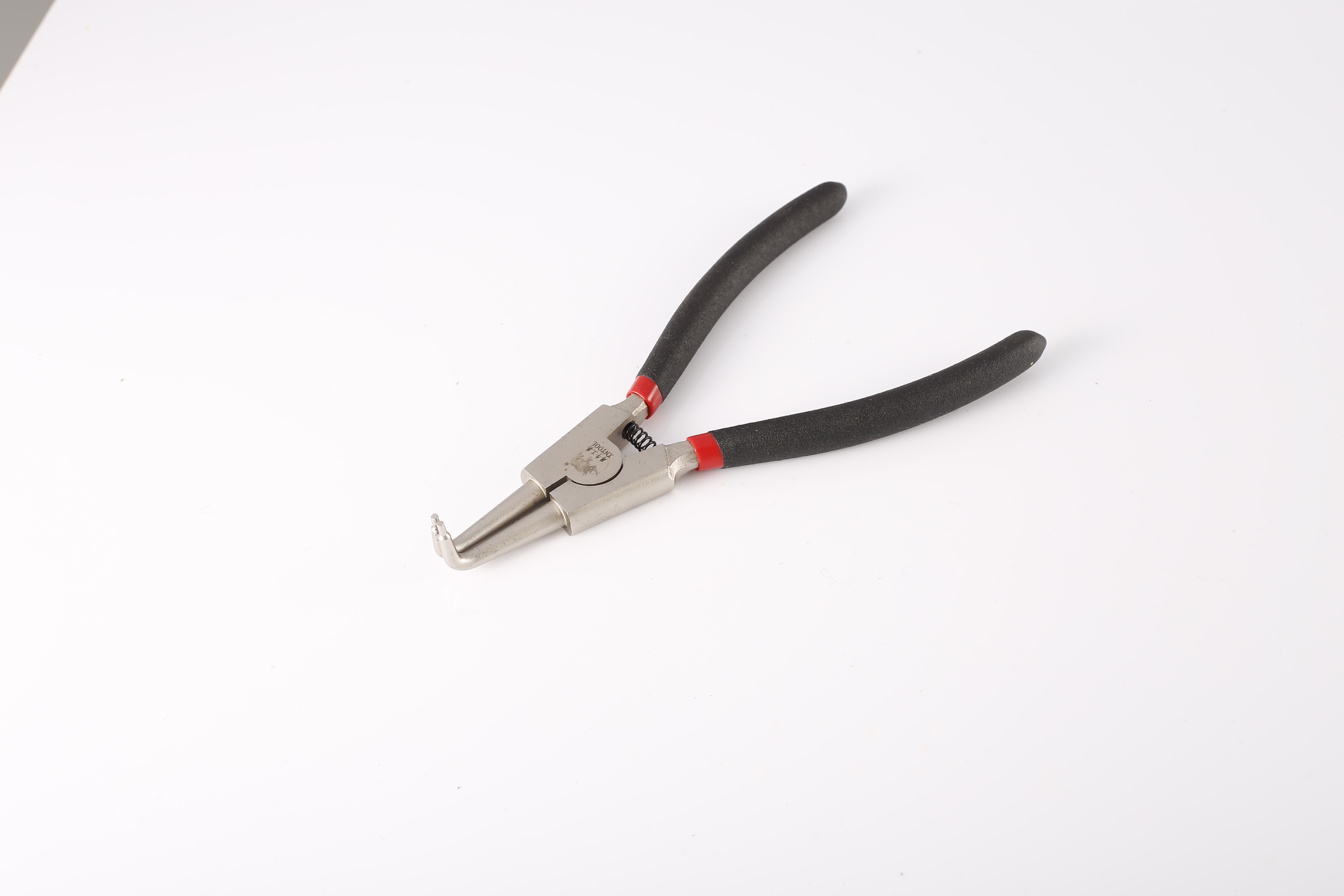 Circlip pliers (retaining ring pliers)