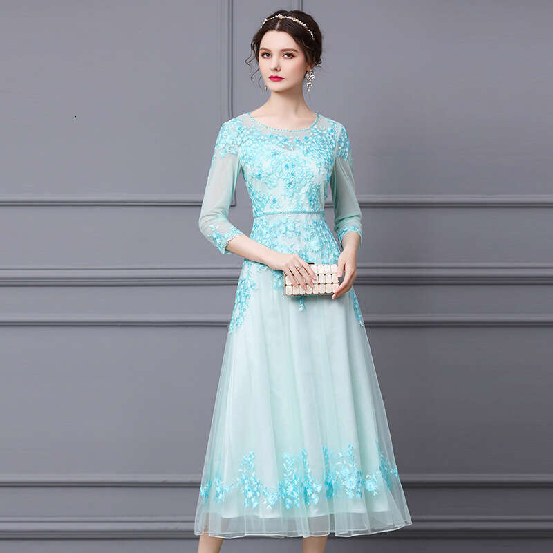 haute couture with waist cinching for slimming 2024 autumn new style handmade beaded mesh long party dress