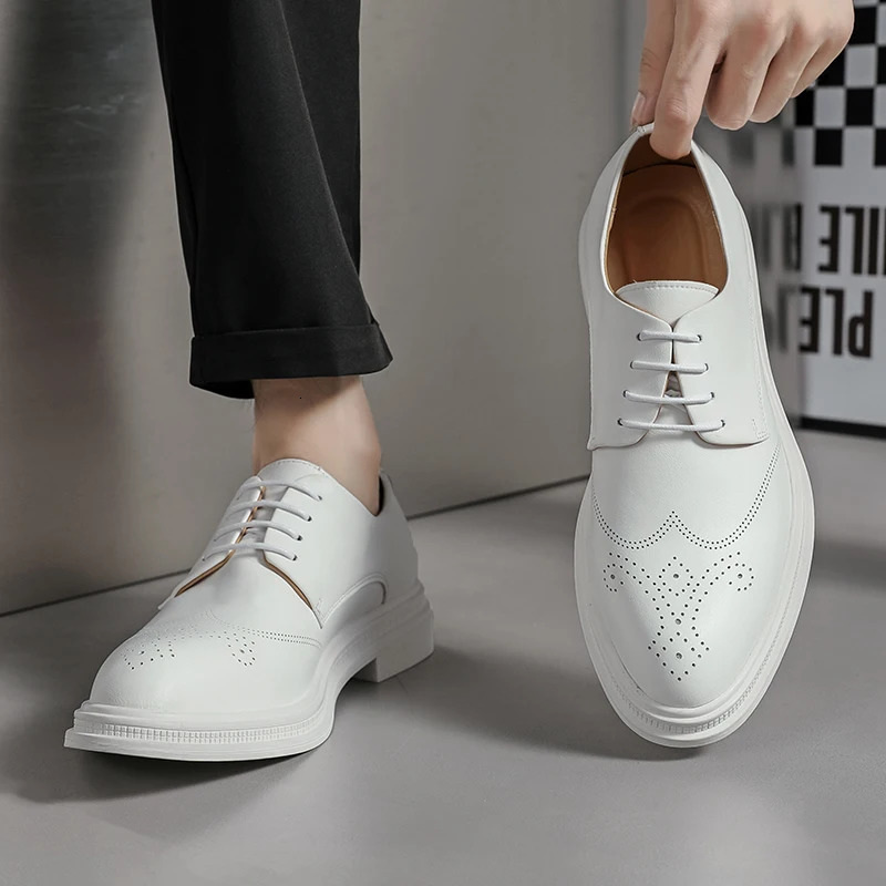 British style leather wedding dress Brogue business dress white formal party casual shoes mens sports shoes 241007