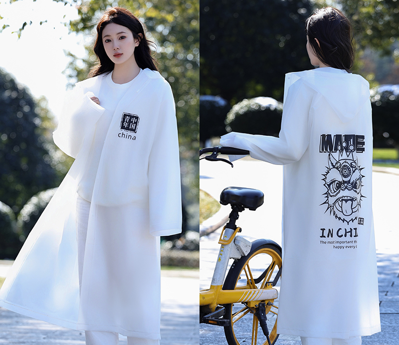 Intelligent breathable adult raincoat bids farewell to stuffiness and discomfort