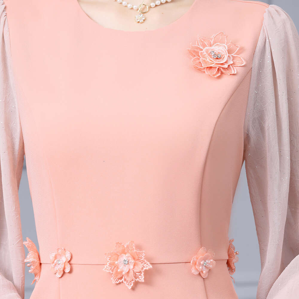 Light Mature Elegant Wind Waist Tail Skirt High end Handmade Flower Decoration Long sleeved Dress 2024 Autumn New Collection