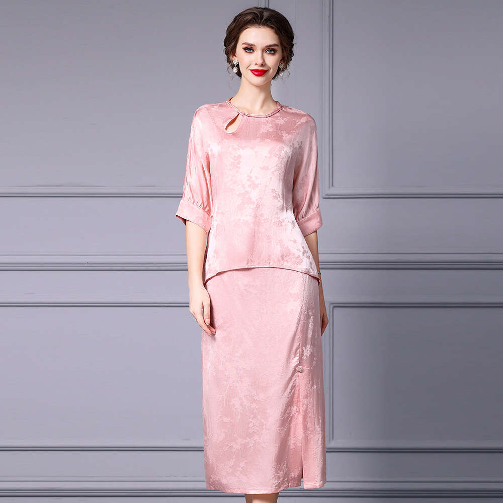 clothing womens design sense niche summer suit 2024 new item slimming temperament style top and skirt two pieces