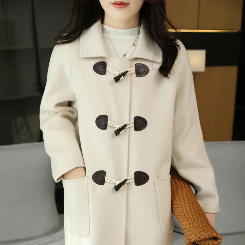 Cow Horn Button Wool Coat Womens Autumn And Winter Loose Fashion Version DoubleSided Woolen Medium Long Lapel 240930