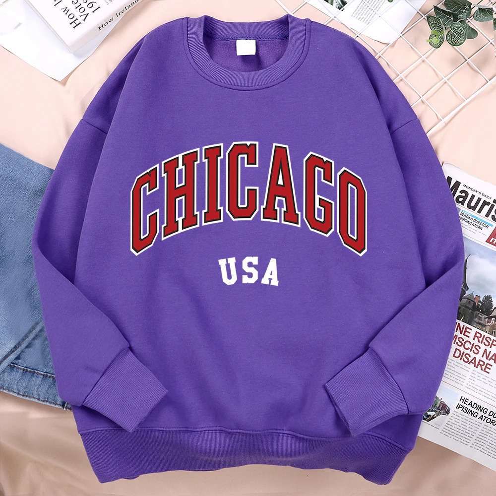 Chicago Usa Classic City Graphic Clothing Sweatshirt Man Harajuku Loose Clothes ONeck Pullover Menswear Fleece 241010