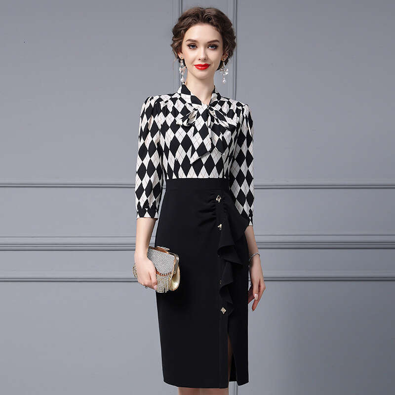 Black Dress Formal Occasion 2024 Summer New Style Gentle Wind Cover the Stomach Show off Weight Wrap Hip Skirt for Children