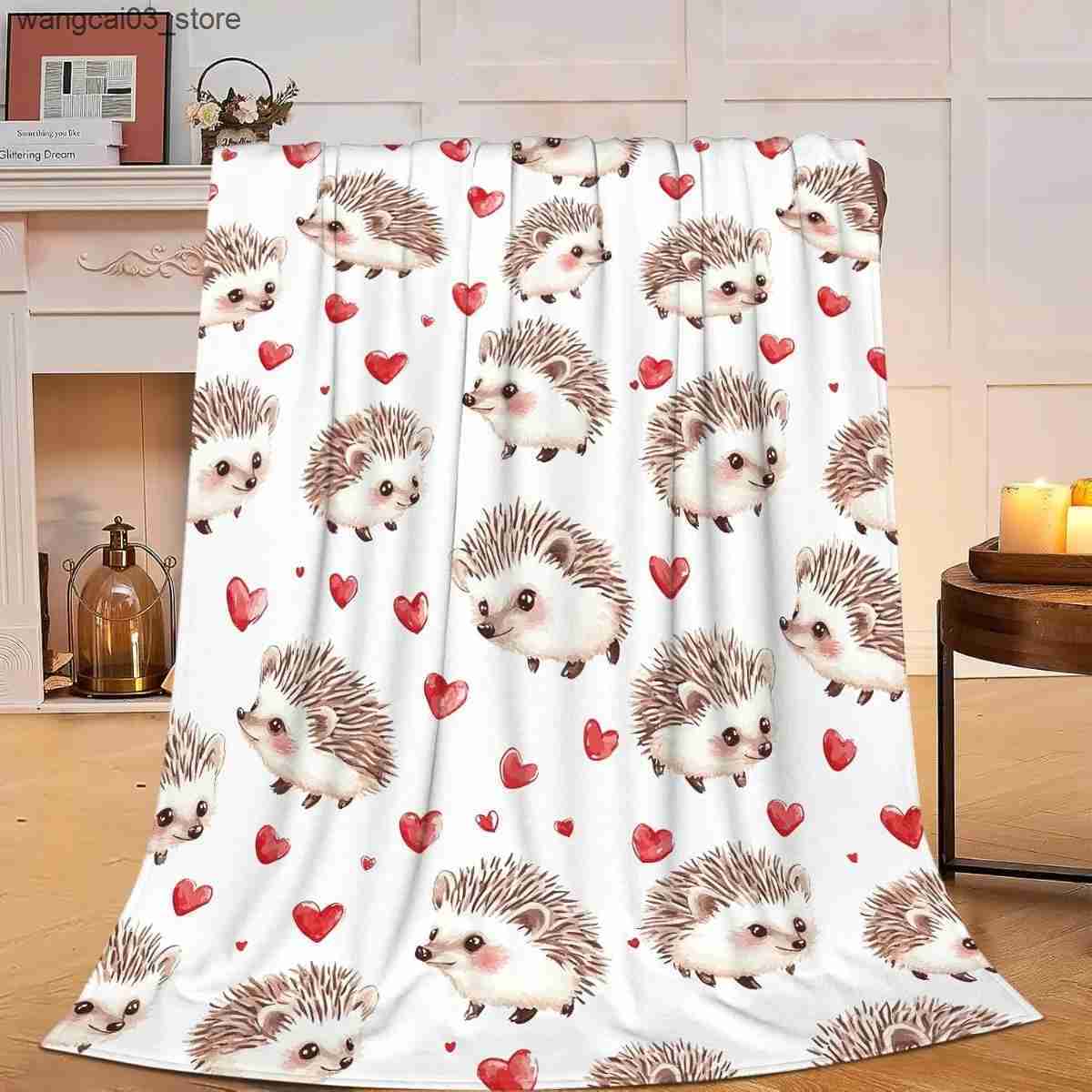 Blankets Swaddling Kids Blanket Cute Animal Hedgehog Super Soft Cozy Car Lightweight Plush Bedding Bed Decor Blanket Gifts for Boys Girls L240910