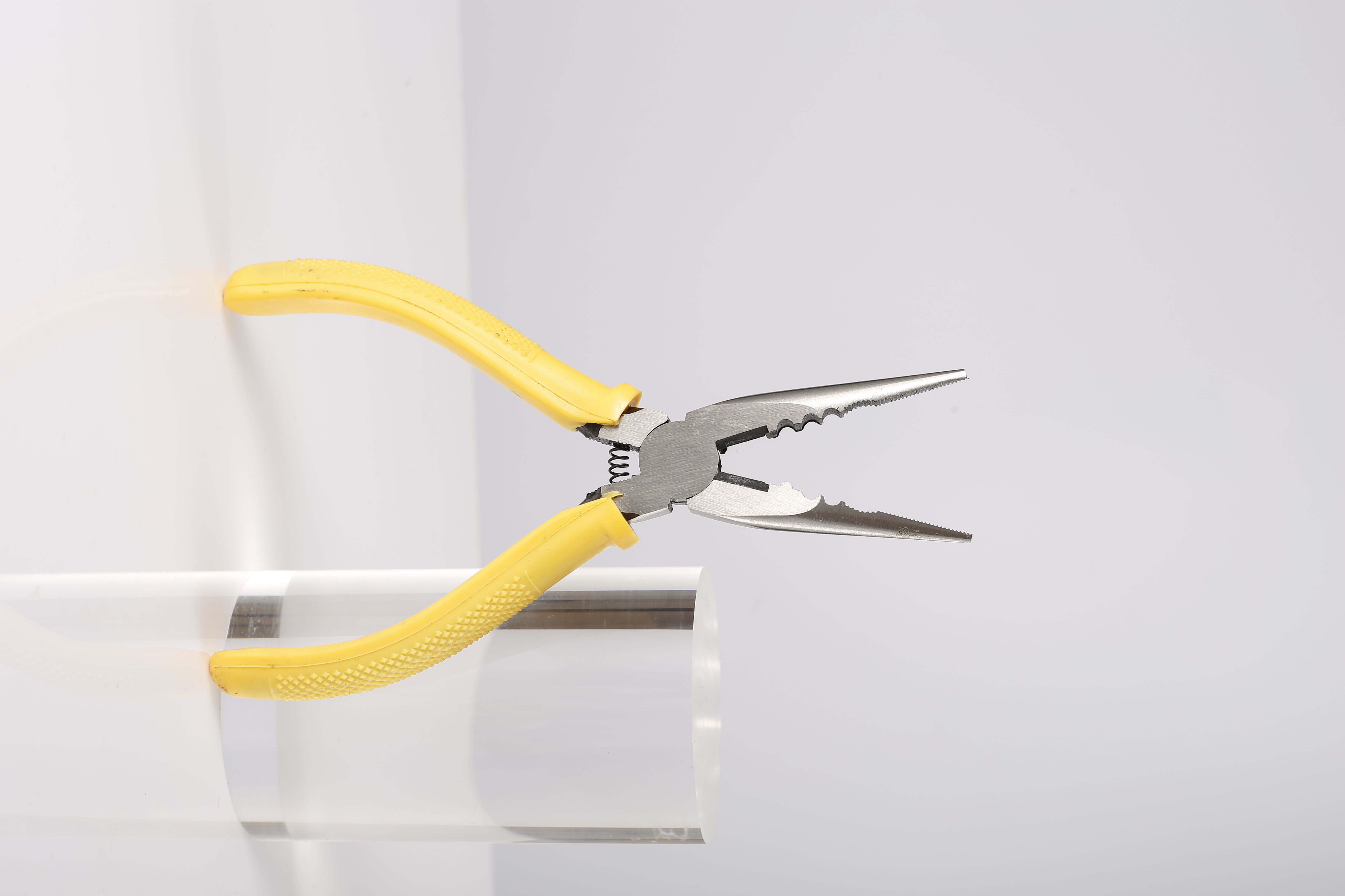 6-inch shaped pliers with spring and functional toothed nose pliers shaped steel wire pliers straight nose fishing pliers