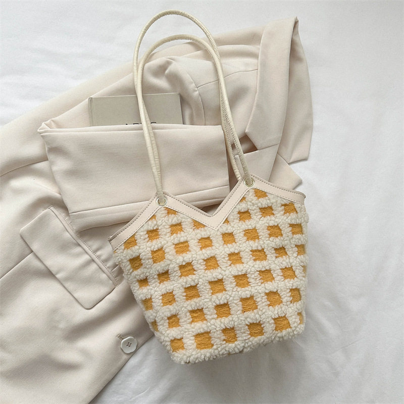 Simple commuting new fashionable fresh shoulder trendy and stylish large capacity tote bag