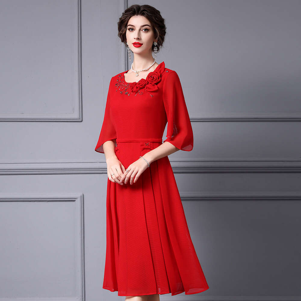 red A-line high-end light luxury temperament heavy-duty beaded yarn sleeve dress summer 2024 new item