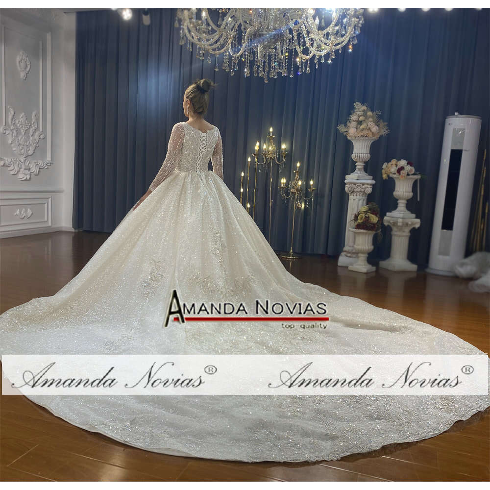 NS4368 New Style Appliques Long Train Wedding Dress