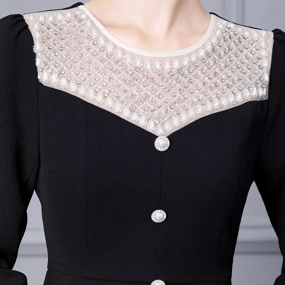 2024 autumn new handmade pearl decoration luxurious and atmospheric black slimming elegant temperament dress