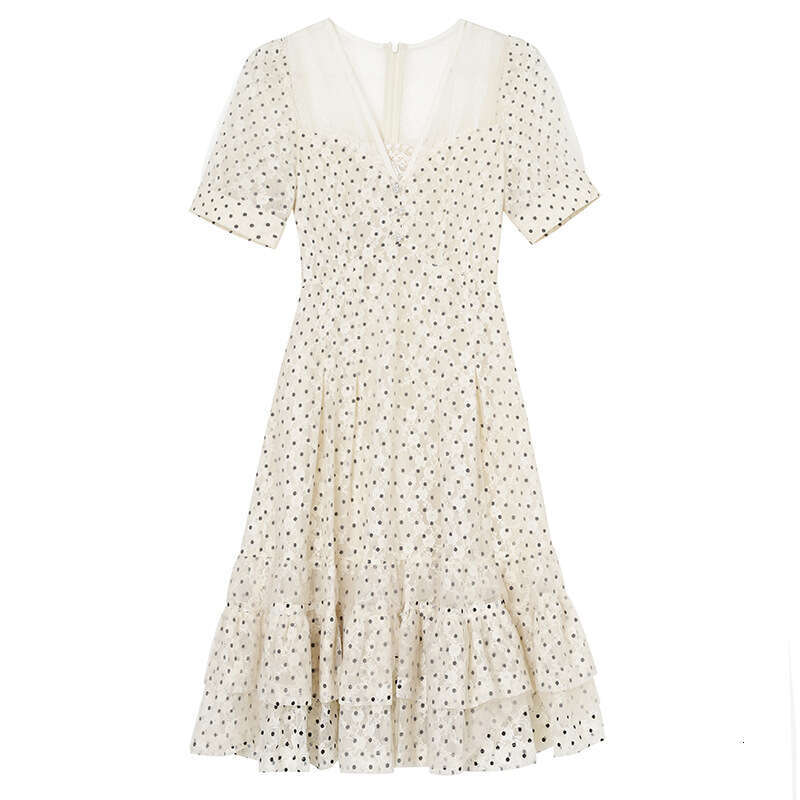 Black Dress 2024 New Womens Small and Gentle Style Aging Reduction Waist Lace Splicing Cake Skirt