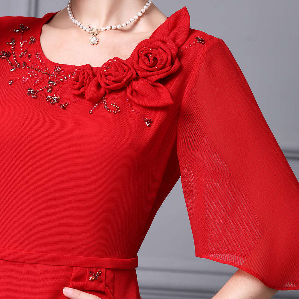 red A-line high-end light luxury temperament heavy-duty beaded yarn sleeve dress summer 2024 new item