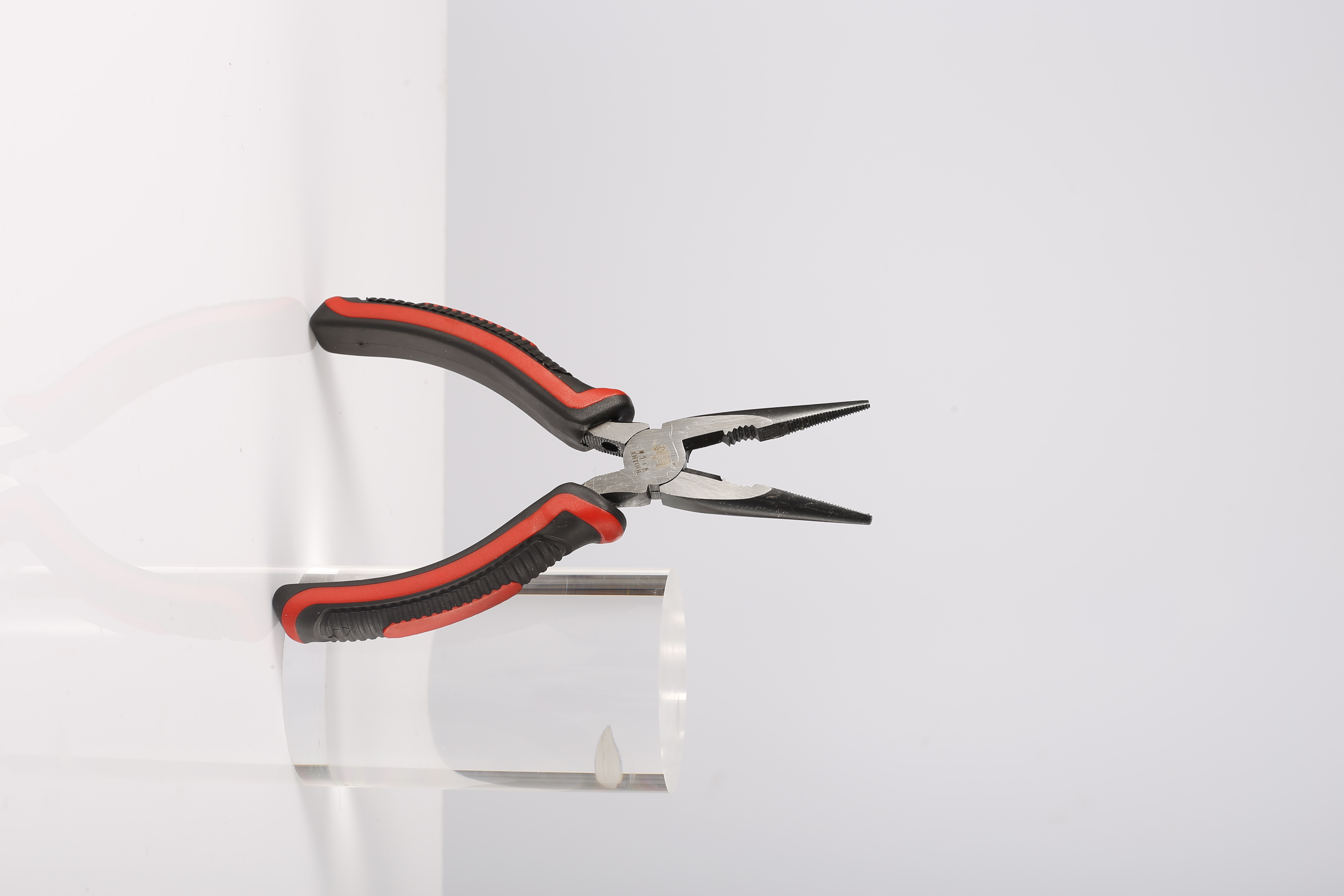 Premium American Pliers with Anti-Slip Line Handle for Easy Use