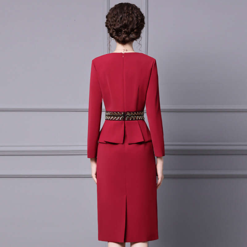 Red Dress Autumn New Collection 2024 Peach Heart Collar Fake Two Piece Nail Bead Long Sleeve Inner Wrap Hip Skirt