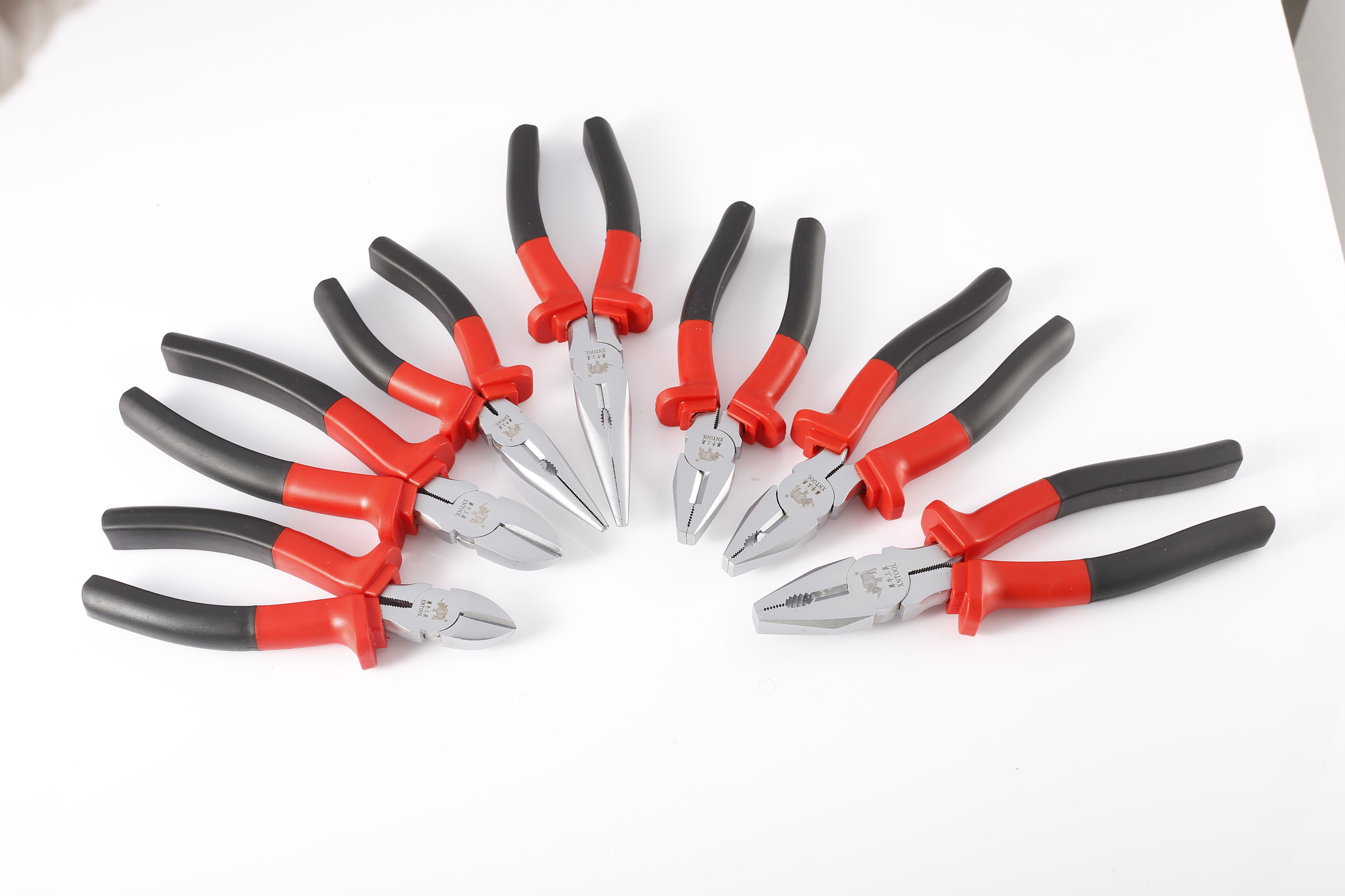American style pliers with double handles