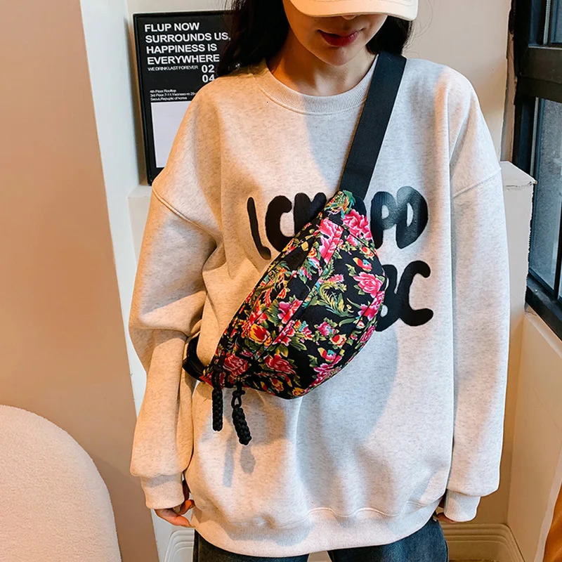 Chinese style Northeast big flower retro cross body bag womens fashionable chest bag floral pattern sports and leisure Fanny bag 241008