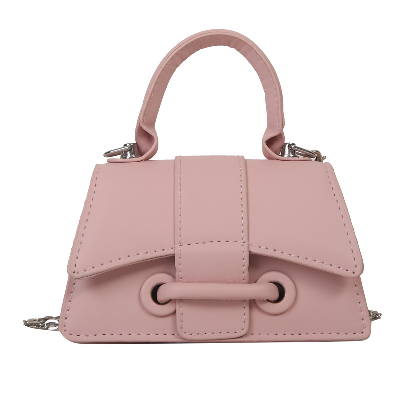 Beautiful handbag, niche trend, shoulder casual commuting crossbody bag, new fashionable and minimalist small square bag