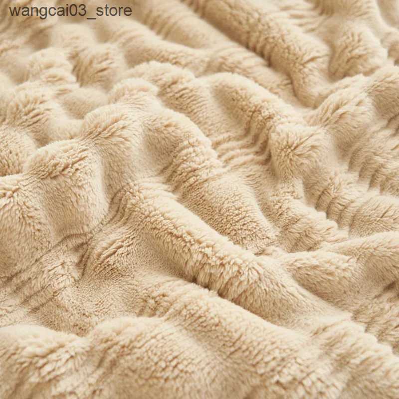 Blankets Swaddling Imitation Rabbit Plush Autumn Winter Warm Bed Blanket Striped Fluffy Warmth Sofa Blankets Soft Absorbent Breathable Nap Blanket L24