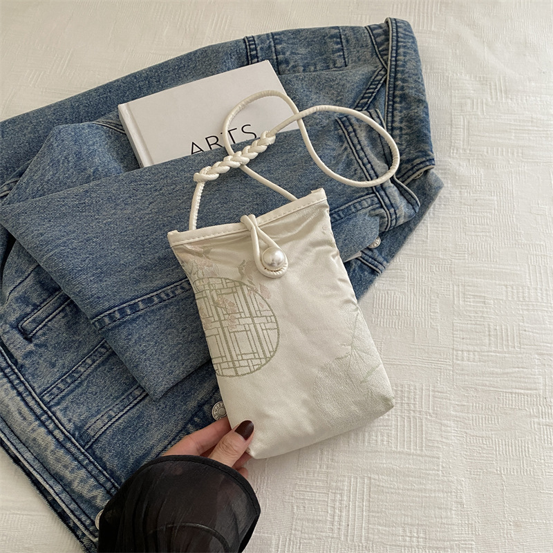 Commuter Shoulder New Korean Style Leisure Small Square Bag, Niche Fashion Crossover Mobile Phone Trendy Bag for Women