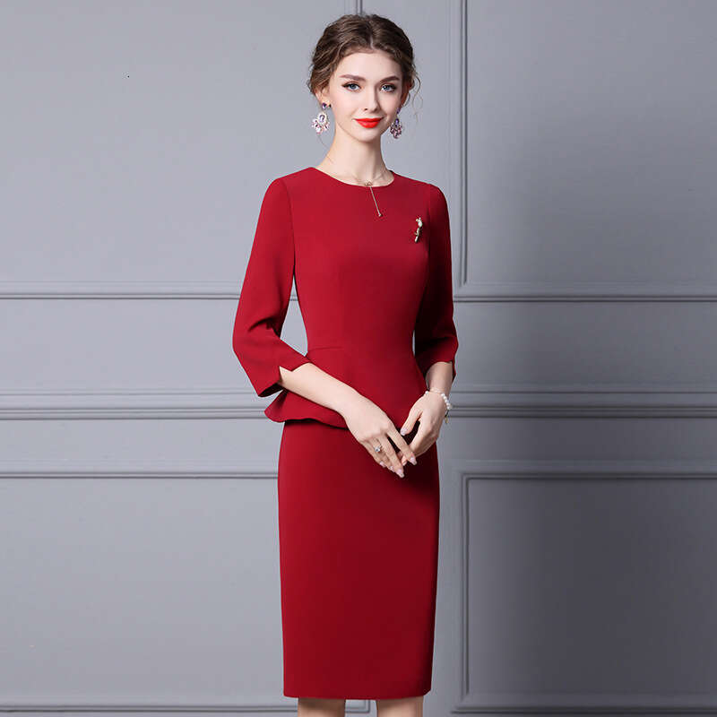 solid color dress 2024 autumn new item high-end fake two piece seven quarter sleeve western-style waist bag and hip skirt