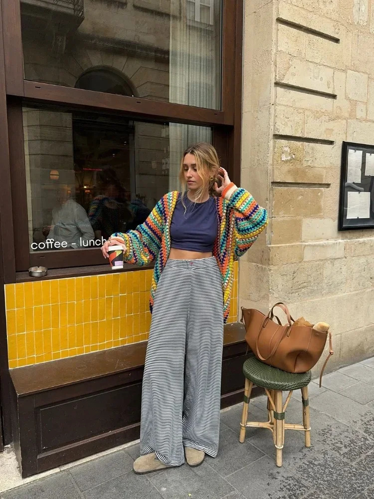 Womens elegant color striped knitted cardigan fashionable long sleeved loose sweater Autumn Womens Communicating Street Tops 241011