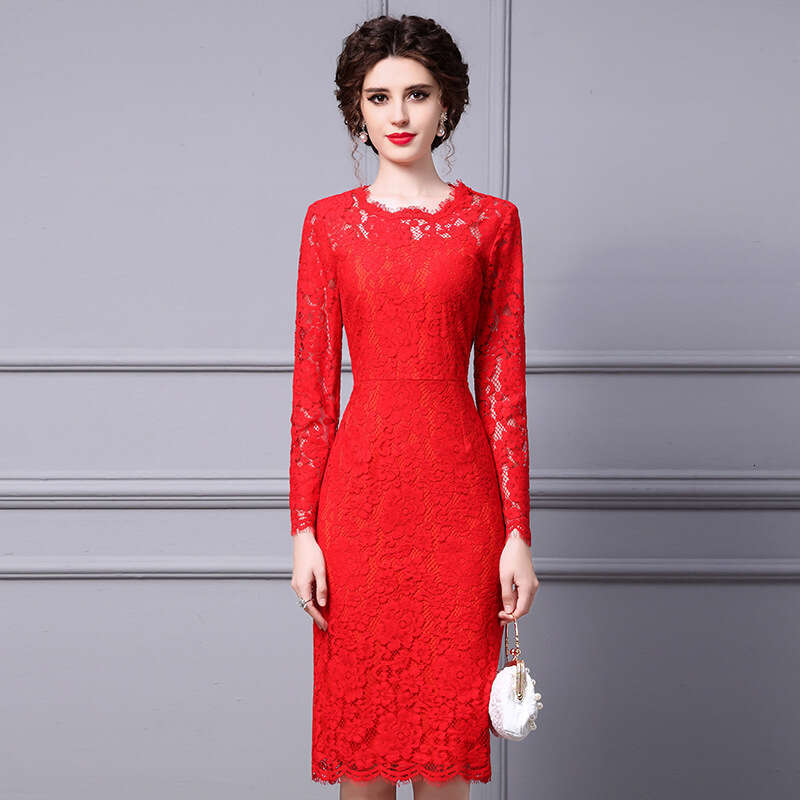 s popular beautiful dress this year is 2024 womens new autumn red lace long sleeved slimming and hip hugging skirt