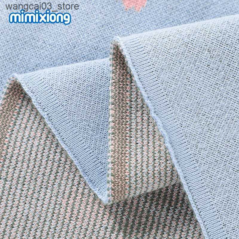 Blankets Swaddling Baby Blankets Newborn Swaddle Wrap 90*70cm Knitted Infant Boys Girls Monthly Crib Cellular Four Seasons Childrens Cotton Quilts L24