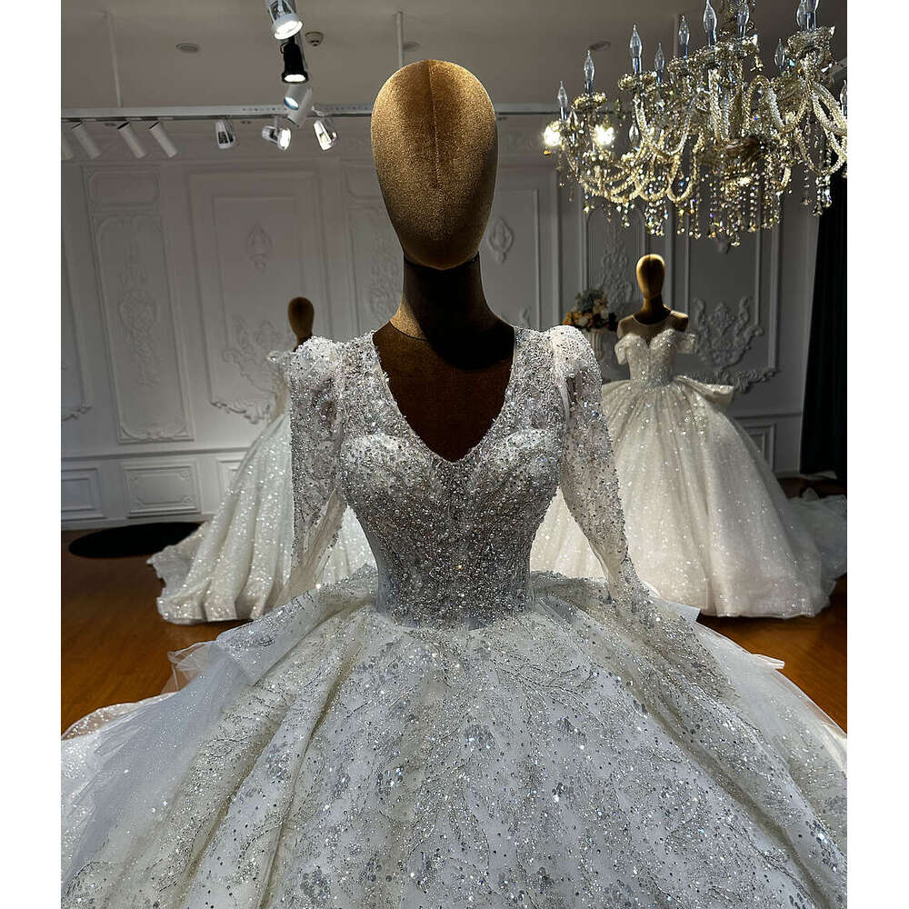 Amanda Novias Original Design Long Sleeves Wedding Dress