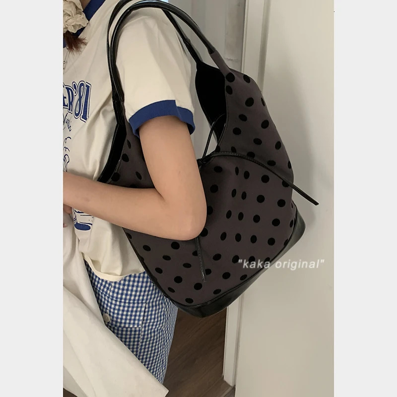 Miyagawa Korean niche womens handbag canvas shoulder Versatile Underarm bag 241008