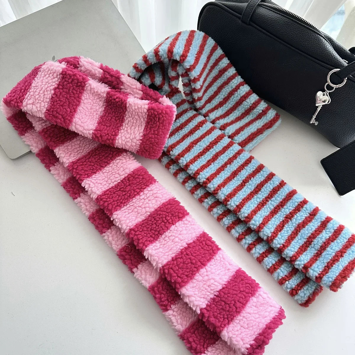 Y2K colored cashmere striped scarf for women cute winter plush warm necklace Japanese childrens scarf couple thick packaging 241007