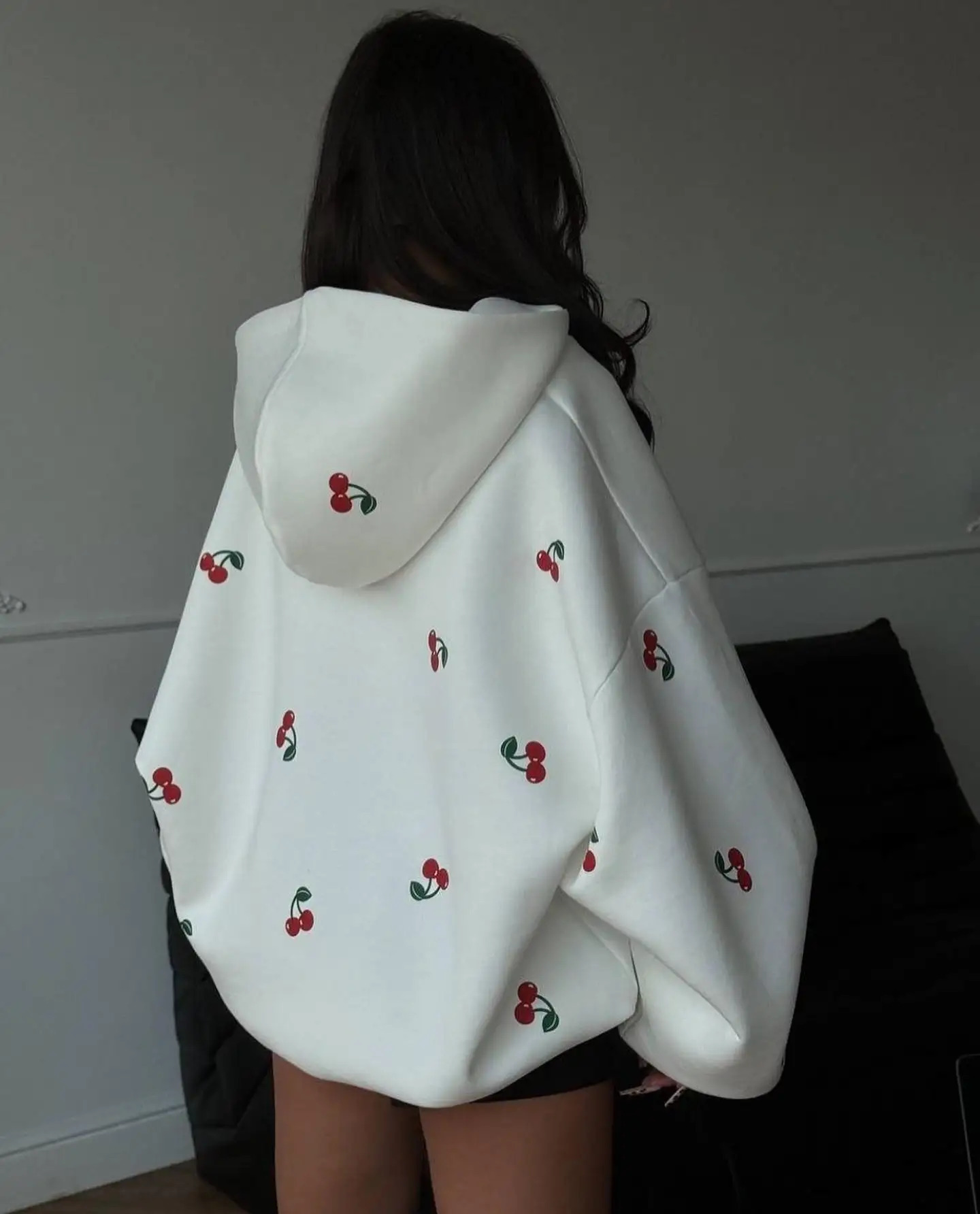 Korean Fresh Style Fashion Cherry Pattern White Zip Up Hoodie Y2k Harajuku Versatile Sweatshirt for Womens Autumn Clothing 241009