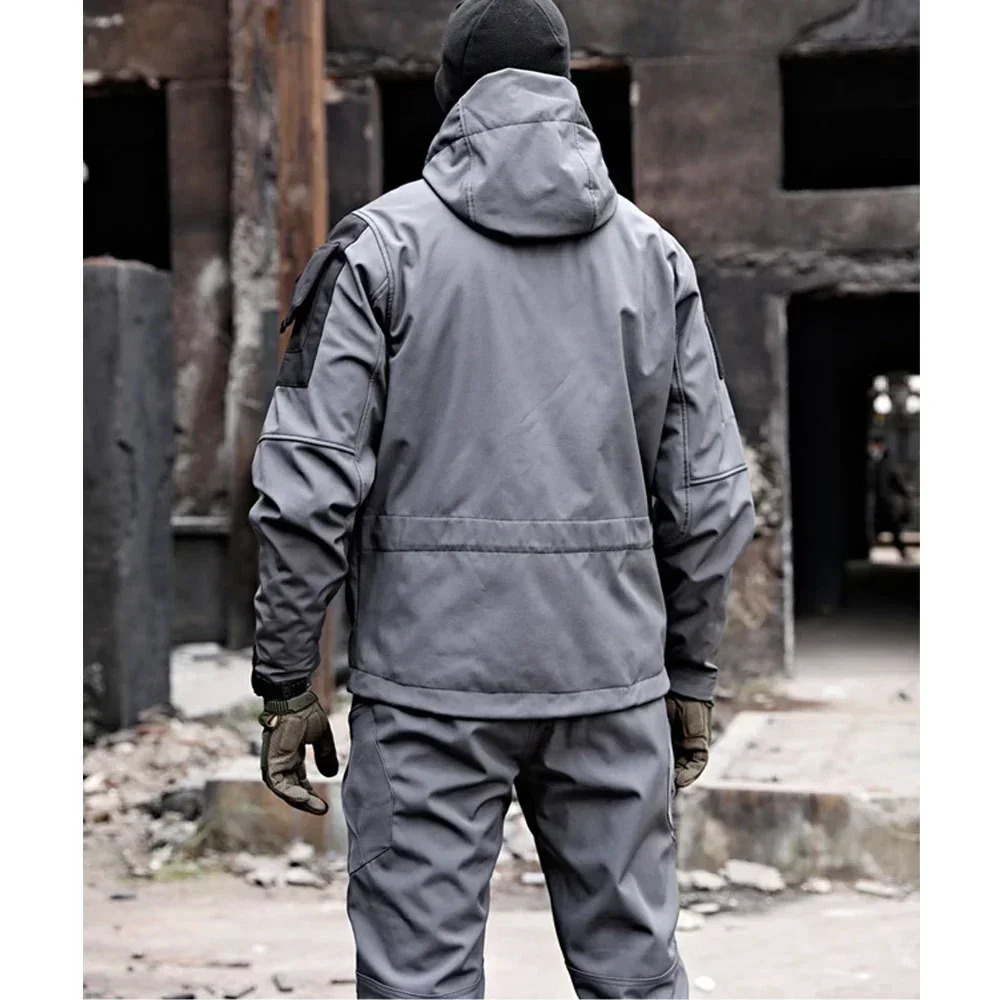 Military waterproof suit mens winter soft shell hooded jacketmulti pocket wearresistant cargo pants 2piece tactical set 241008